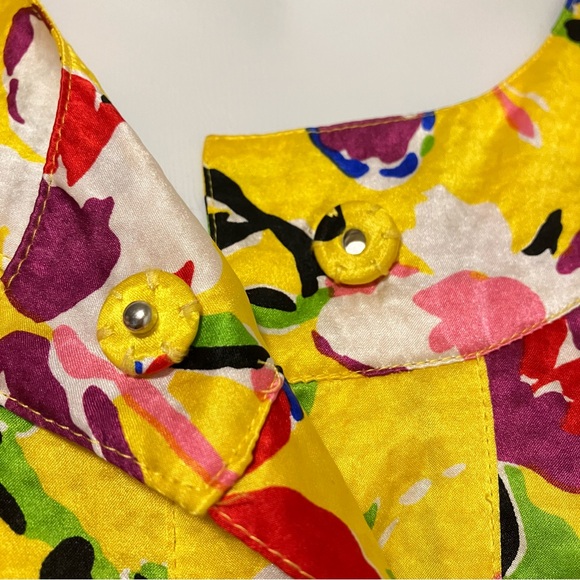 Silk Club Collection Colorful Floral Yellow Silk Jacket - Picture 3 of 8